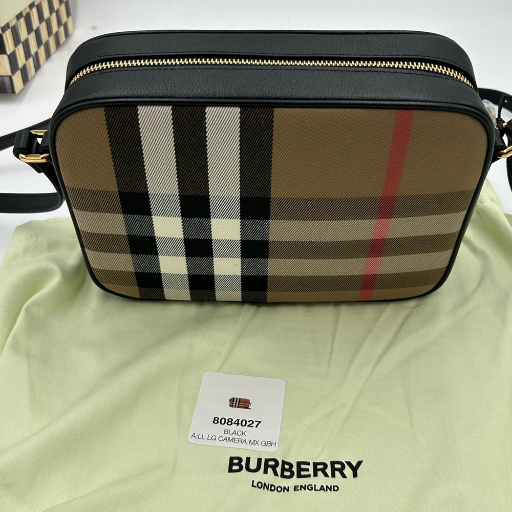 Women's Burberry check, canvas, and leather camera bag made in Italy - Picture 7 of 14